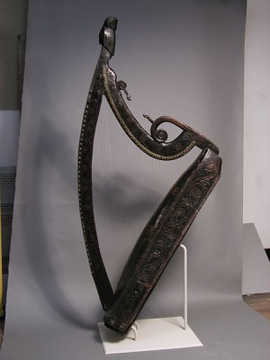 Irische Harfen